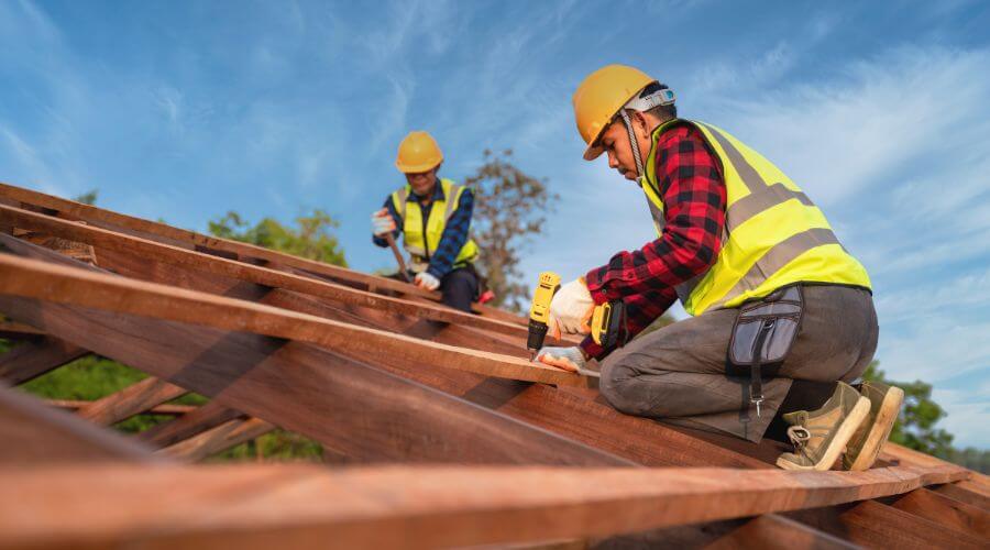 Professional residential roofers in Holstein, NE